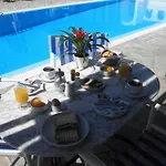 Clio Apartmanhotel Perísza