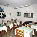 Clio Apartmanhotel 4*