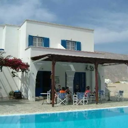Clio Apart Otel Perissa (Santorini)