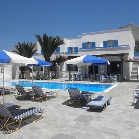 Clio Apart Otel Perissa (Santorini)