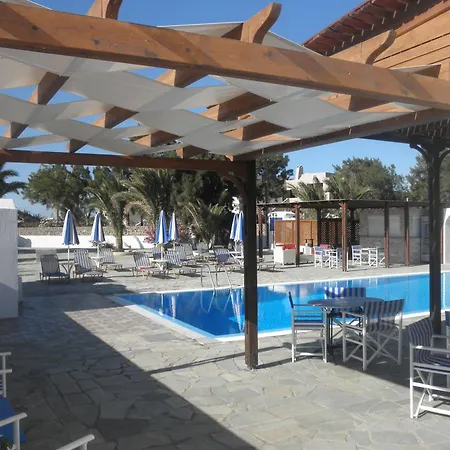 Clio アパートホテル 4*