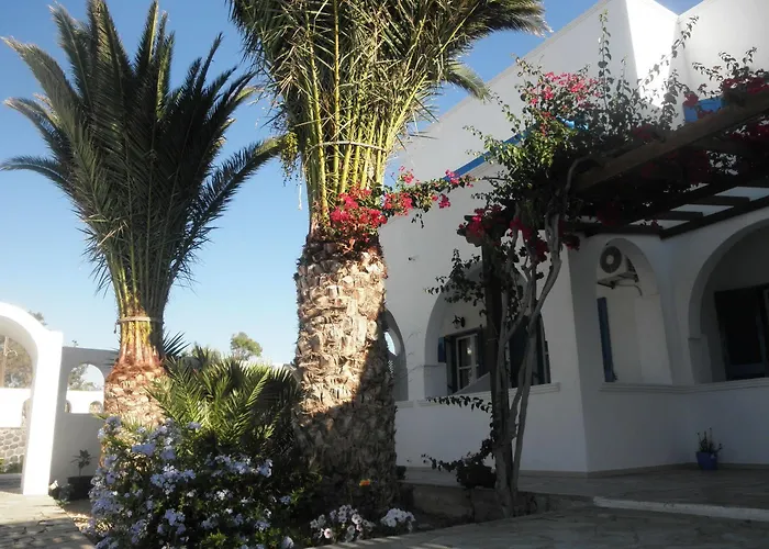 Aparthotel Clio Perissa (Santorini)