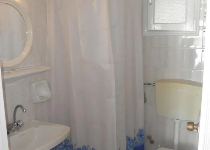 Aparthotel Clio Perissa (Santorini)