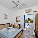 Clio Aparthotel