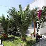 Clio Perissa (Santorini)