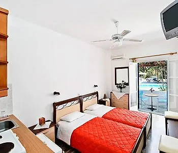 Clio Perissa (Santorini)